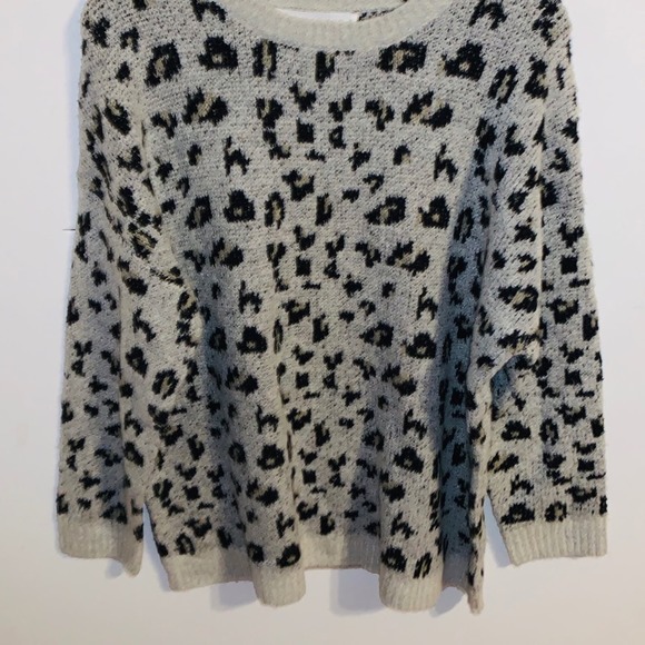 Workshop Republic Leopard Boho Sweater NWT - Picture 8 of 10